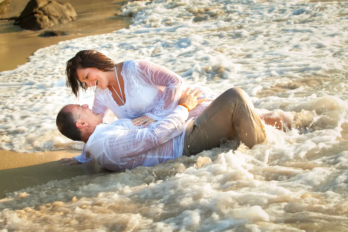 Couple photography in Phuket of Jessica & Roy at Le Meridien Resort and Spa Phuket, Thailand