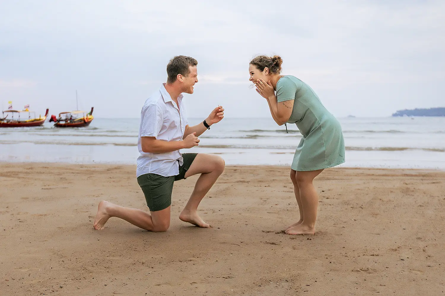 Surprise proposal in Phuket